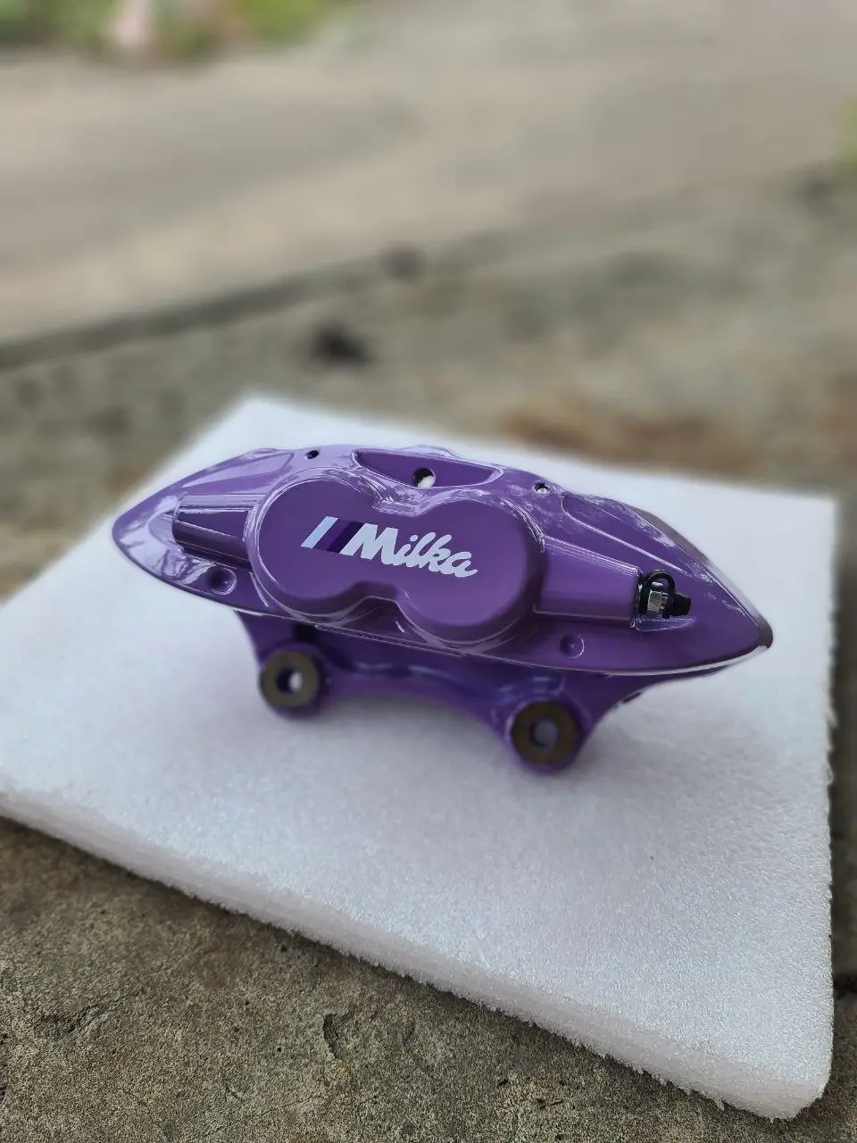 Milka Edition - глянцевий фіолетовий